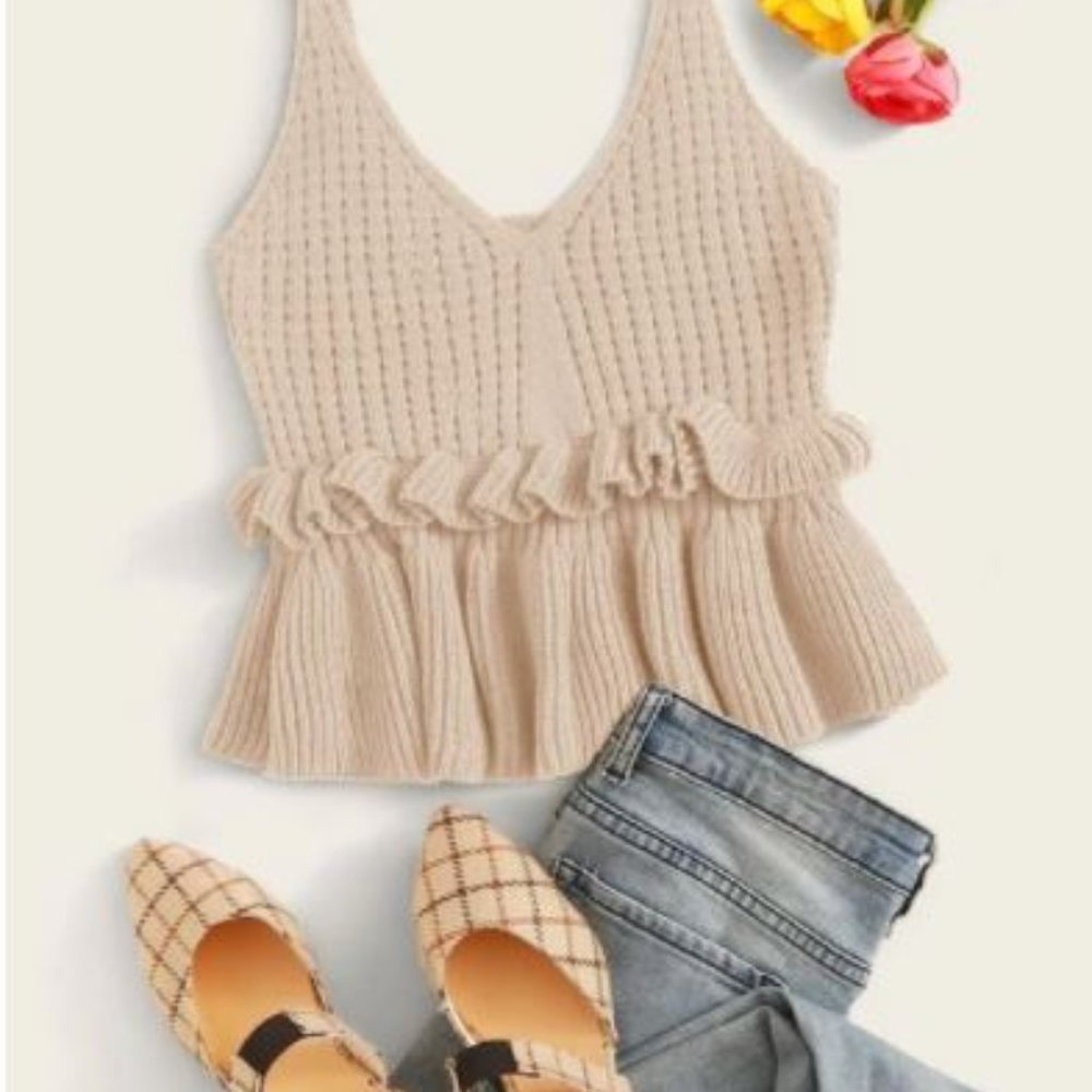Solid Ruffle Hem Peplum Knit Top - Picture 2 of 7